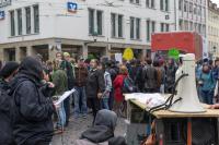 Zwischenkundgebung am Bertoldsbrunnen