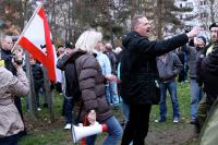 Andy Keßler (links, aus Wriezen), 1. Anmelderin Judith Reese, Andreas Käfer (NPD-Vorsitzender Marzahn) im Allende-Viertel