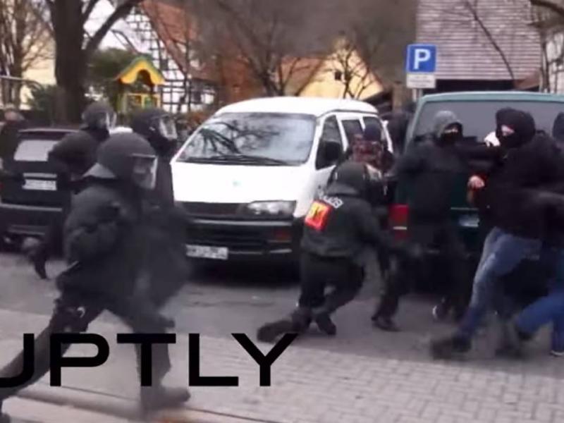 "Verletzter Polizist" in Weinheim ( 5 )