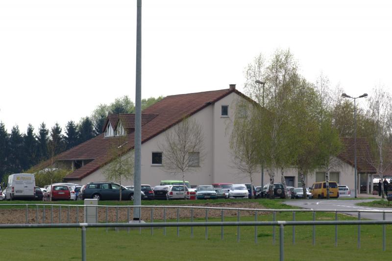 Parkplatz Dorfgemeinschaftshaus