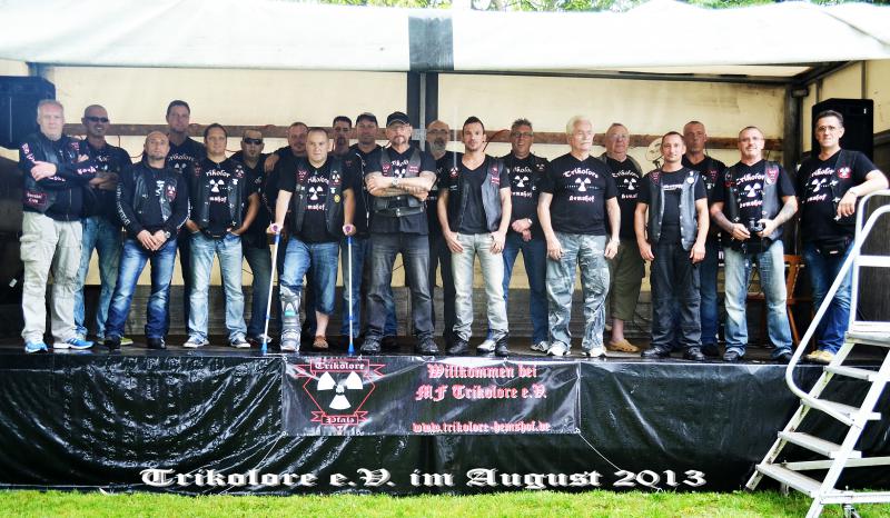 Motorrad-Club aus Ludwigshafen mit SS-Totenkopf im Logo, www.trikolore-hemshof.de