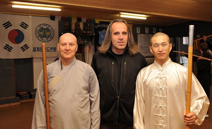 Karl Krämer im Shaolin Kulturzentrum Saar in St. Ingbert