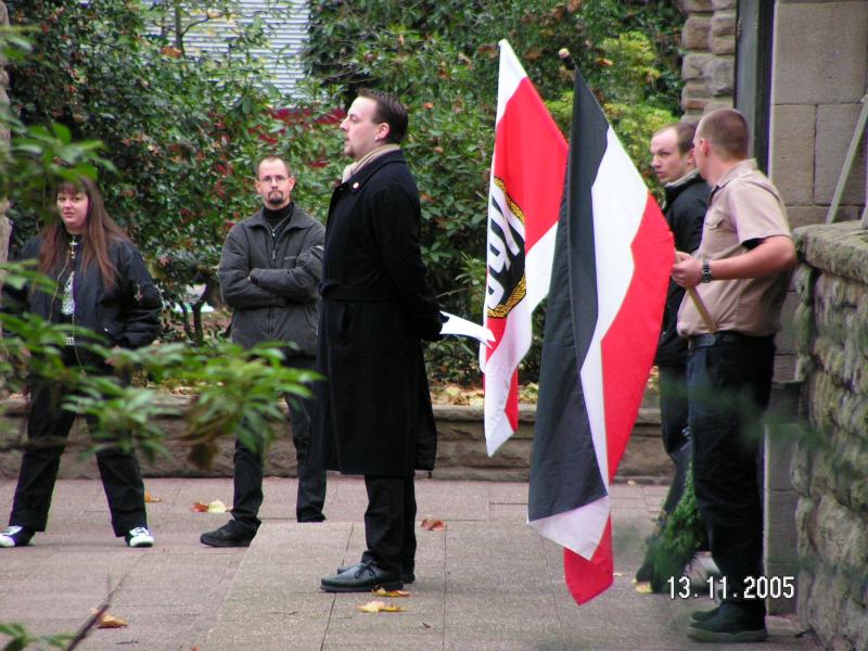 NPD am Volkstrauertag 2005 in Wattenscheid