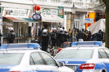 Polizeieinsatz am Schulterblatt auf der Schanze