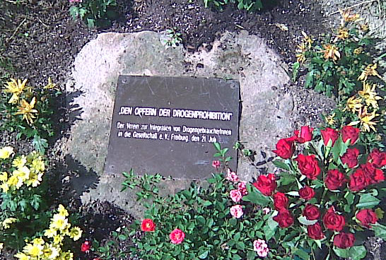 den Opfern der Drogenprohibition,Denkmal Dreisamufer