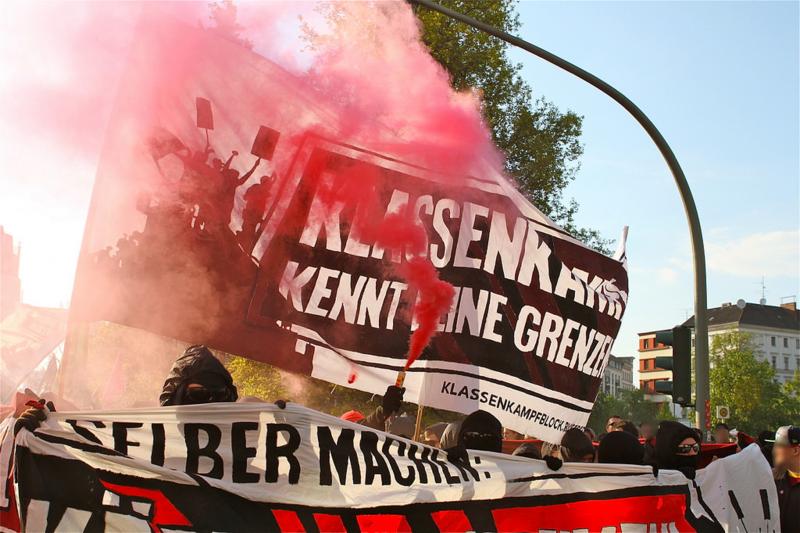 Revolutionäre 1.-Mai-Demo [2]