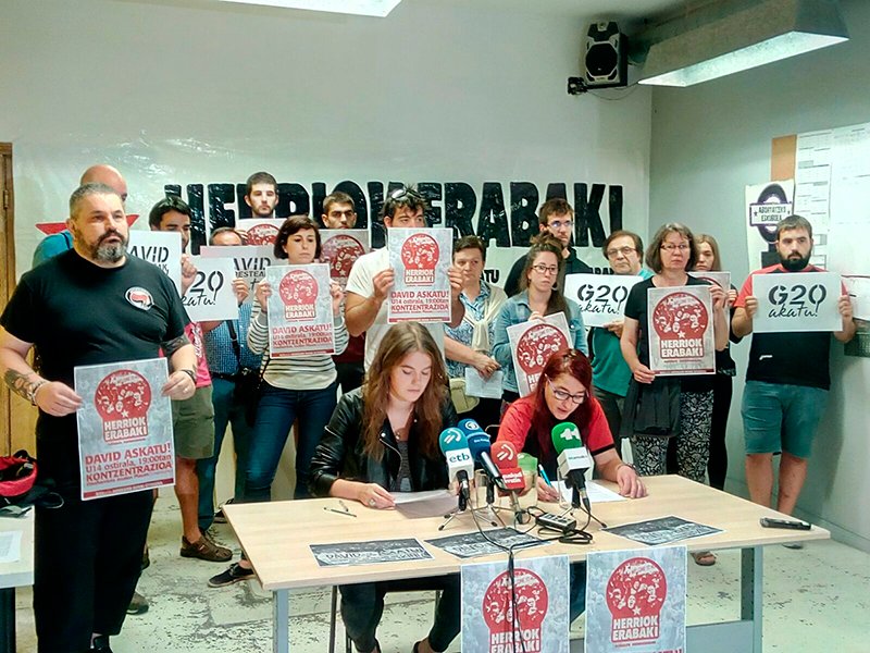 Pressekonferenz Sare Antifaxista und Askapena