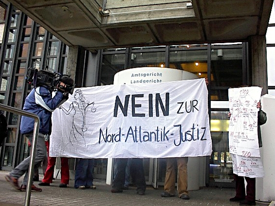 Nein zur Nord-Atlantik Justiz